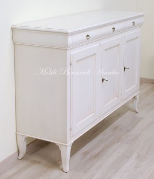 Classic style wooden sideboard with 3 doors and 3 drawers in antique white finish